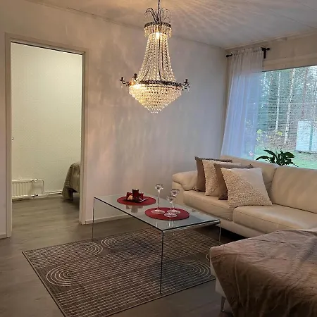 Gorgeous, Luxury Karpalo, Quiet Location! Apartament *