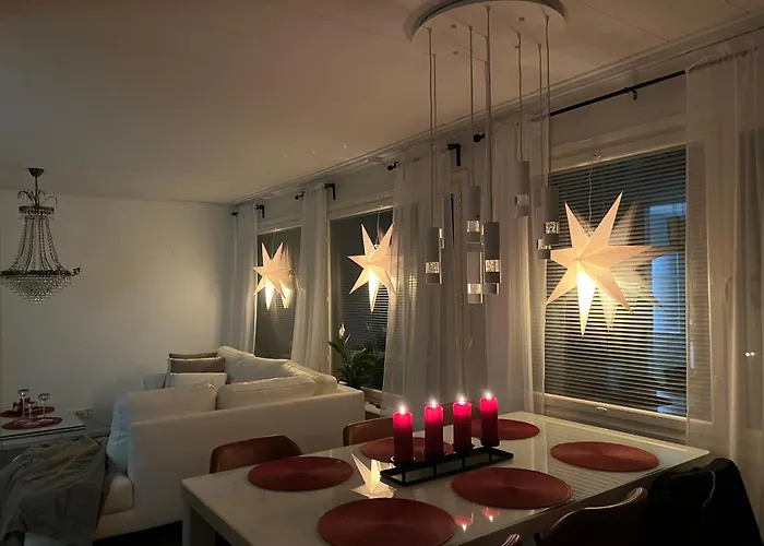 Gorgeous, Luxury Karpalo, Quiet Location! Apartament