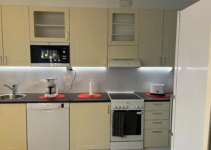 Gorgeous, Luxury Karpalo, Quiet Location! *