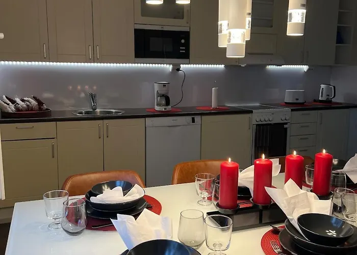 Gorgeous, Luxury Karpalo, Quiet Location! Apartament *